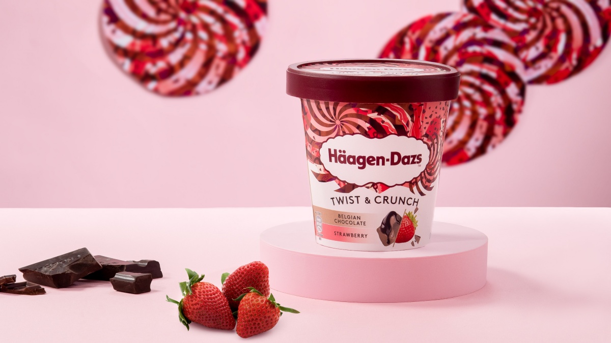 １桶吃得到２種口味！哈根達斯推３款「雙享巧脆冰淇淋」，巧克力尬草莓超搭