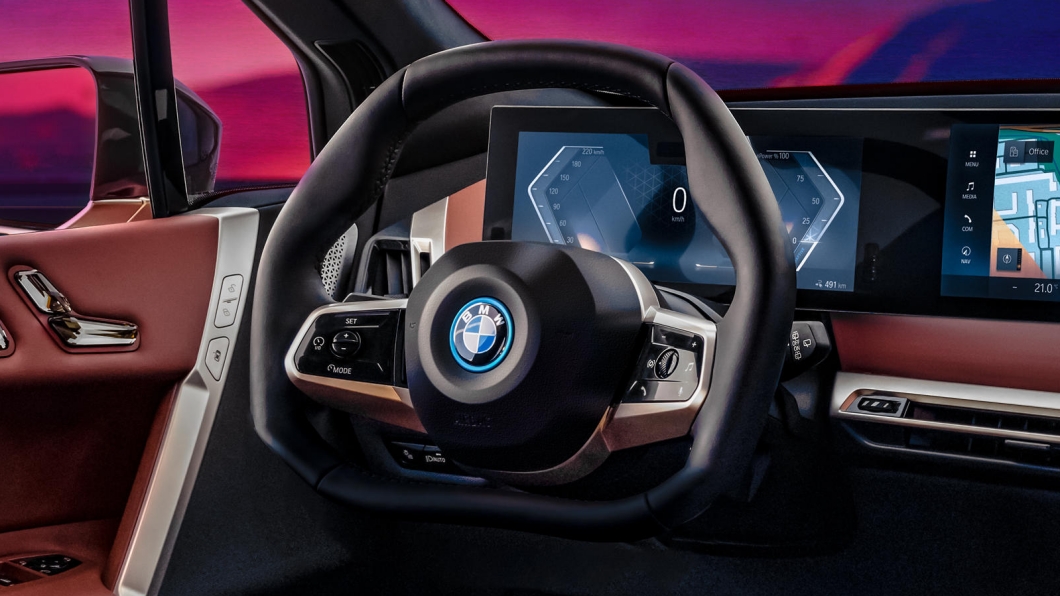 如果未來真的有折疊方向盤，可能會率先在7系列或是X7上面搭載。(圖片來源/ BMW)
