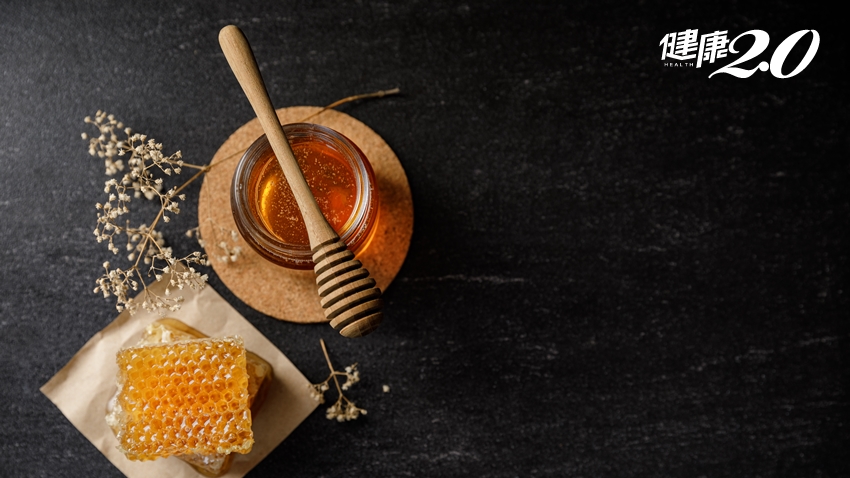 蜂蜜真假如何分辨？營養師授3技巧，辨別純正蜂蜜