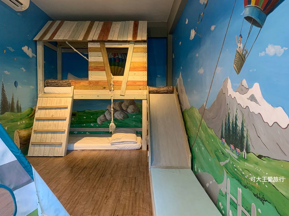 花蓮親子民宿首選！「童話森林」主題房內就有溜滑梯，戶外還能體驗餵食小羊