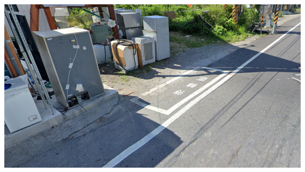 挑戰騎士技術還是 待撞區 台東南迴公路出現超窄待轉區 機車 道路拓寬 道路交通管理處罰條例 交通亂象 道路設計 Tvbs新聞網