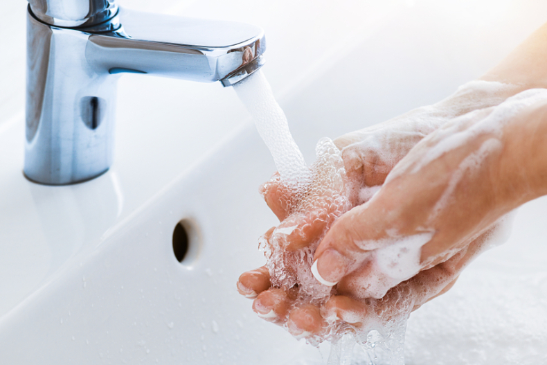 ▲洗手乳加上熱水會讓手變得乾燥