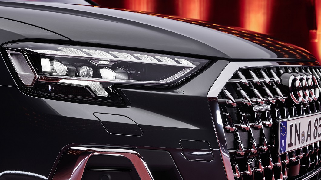 Audi為小改款A8導入Digital Martix LED數位矩陣式頭燈。(圖片來源/ Audi)