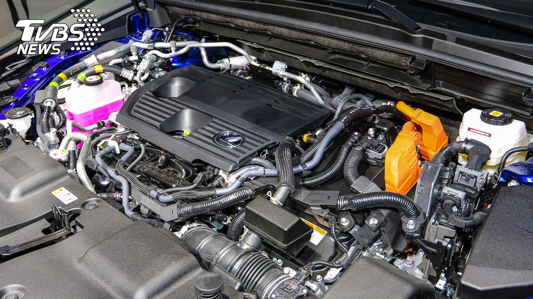 NX 450h+為Lexus首款PHEV動力車型，且具備80公里純電行駛里程。