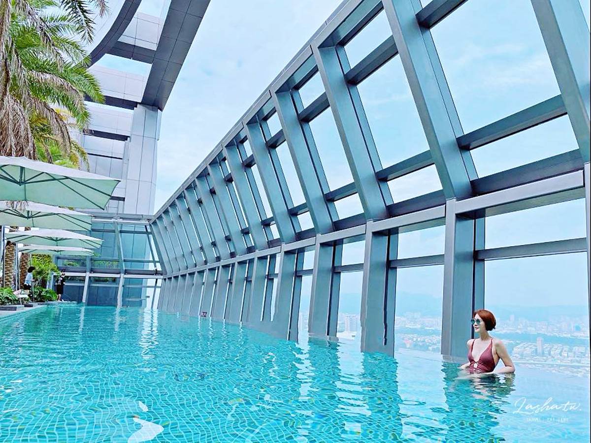 2021新北耶誕搶訂房！板橋６間網美旅宿：高空大窗景浴缸、頂樓無邊際泳池