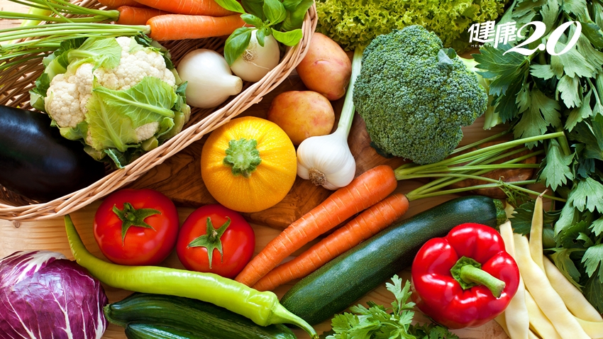 9成國人蔬果吃不夠！吃蔬食助排便、顧心又防癌 照4撇步吃營養再加分