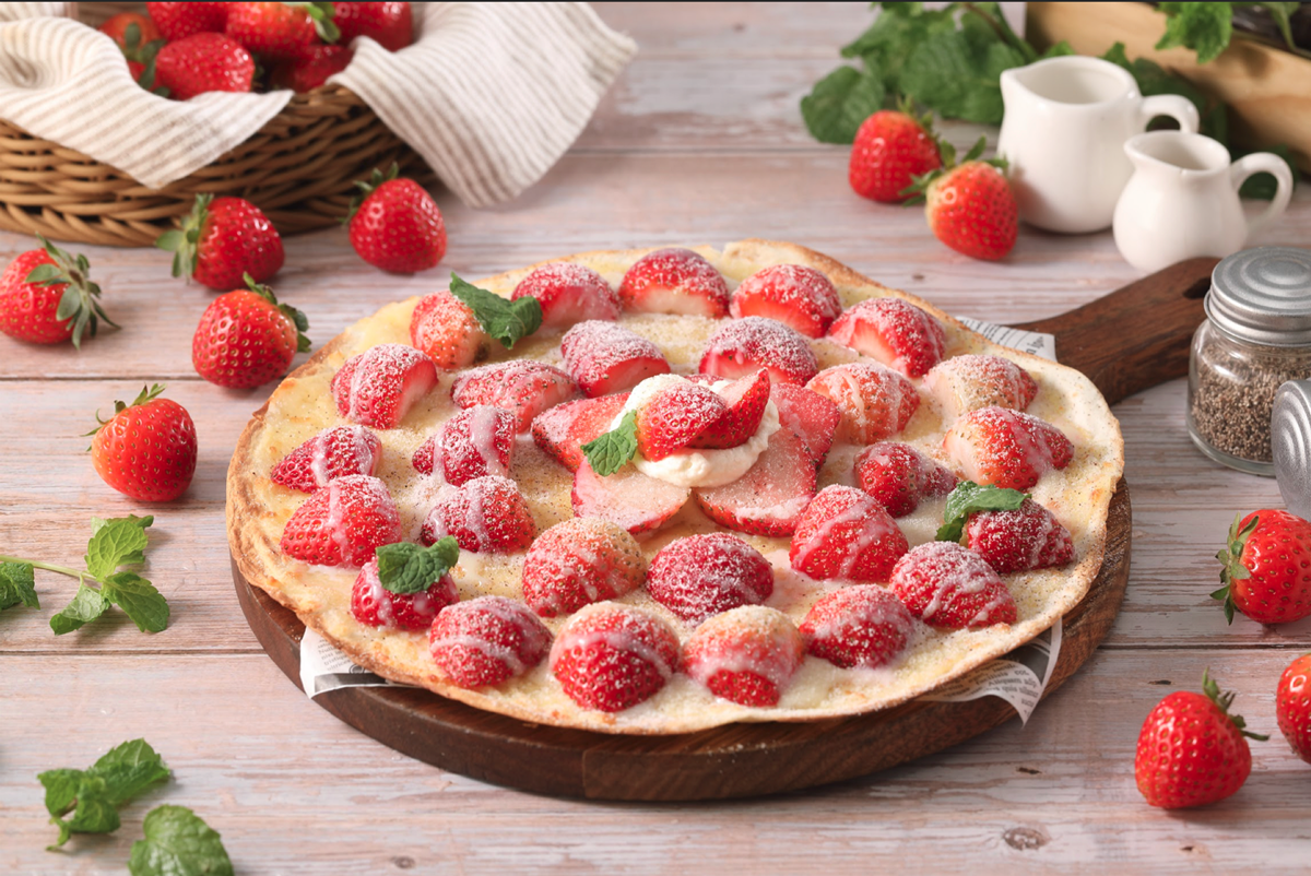 草莓控暴動！JAI宅「草莓薄餅」鋪滿20顆草莓，瀑布提拉米蘇、伯爵戚風必吃