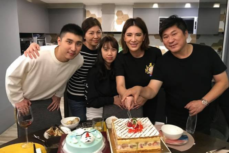 離婚20年罕同框！胡瓜曾親曝離婚主因，秀秀「這句話」洩真實關係