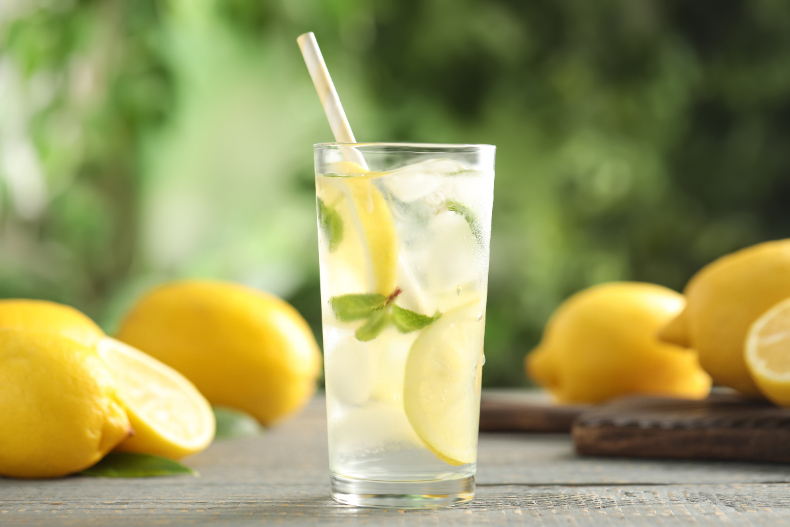 ▲水加檸檬汁增添風味又能健康加成