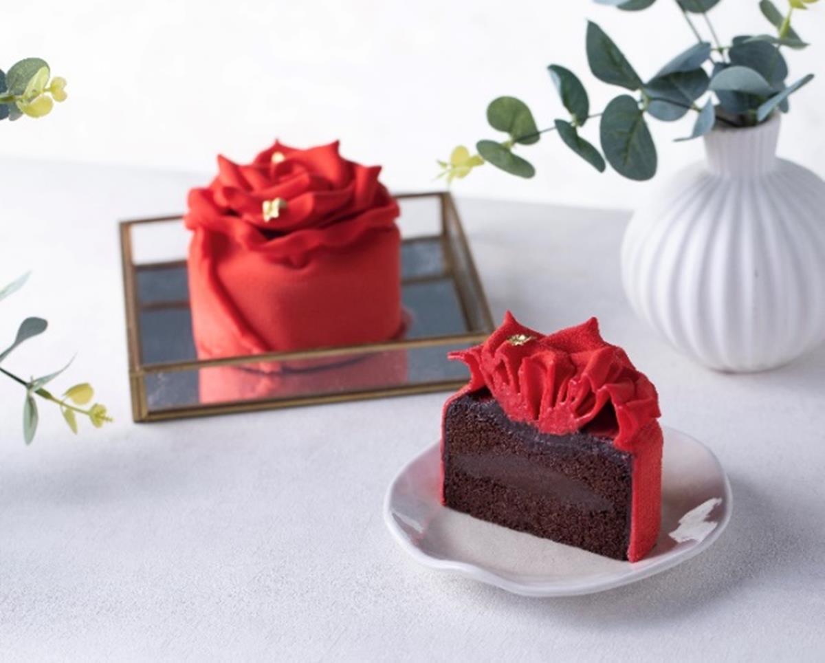 GODIVA免費送！３款「情人節限定」甜點登場，先搶草莓千層、玫瑰花瓣蛋糕