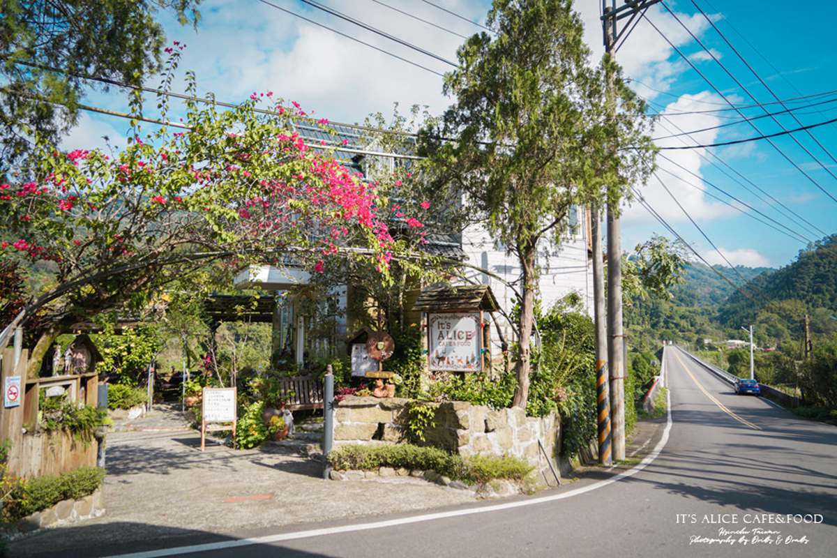 走進童話世界！新竹森林系餐廳先搶「戶外山景座」，鄉村風閣樓怎麼拍都好看