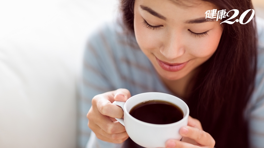 喝咖啡增強記憶力、降低心血管風險！醫曝黑咖啡4大好處 還能幫助減脂