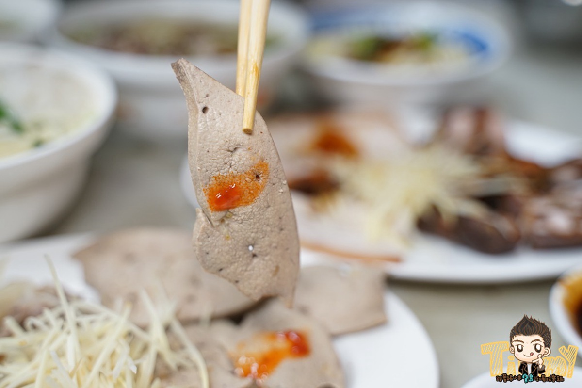 新竹80年小吃！老饕最愛雙重口感「米粉麵」，小菜必試客家「豬肉果凍」