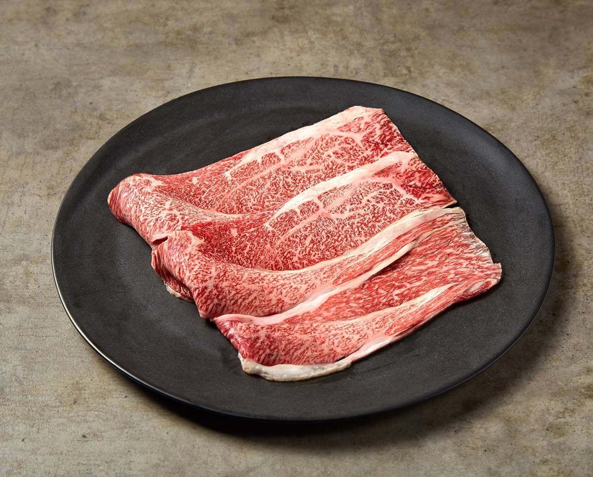 曬日本照免費吃和牛！王品３大品牌「五倍券優惠」，再送現流烤魚、肉量加倍