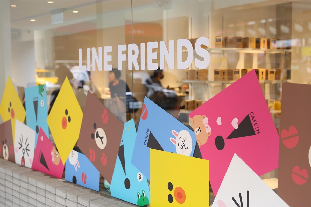 CAFE!N變身「LINE FRIENDS咖啡廳」！超Q熊大、兔兔14款包裝萌翻，還有專賣店可朝聖