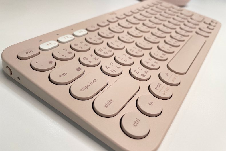 2022最美鍵盤開箱／粉嫩玫瑰復古鍵盤可可愛愛，少女心直接噴發！４款美型鍵盤一次看
