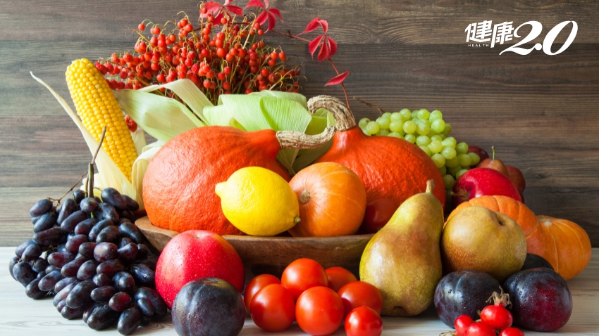 容易胃酸不敢吃水果？水果吃錯時間啦！營養師教酸甜水果什麼時候吃最健康