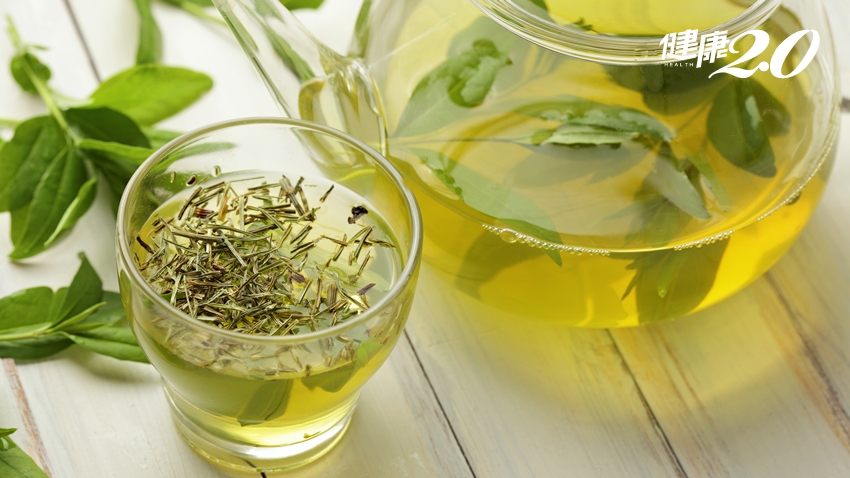 喝綠茶好處多！營養師曝茶葉4大作用 可抗氧化、防癌、降血糖、降血脂