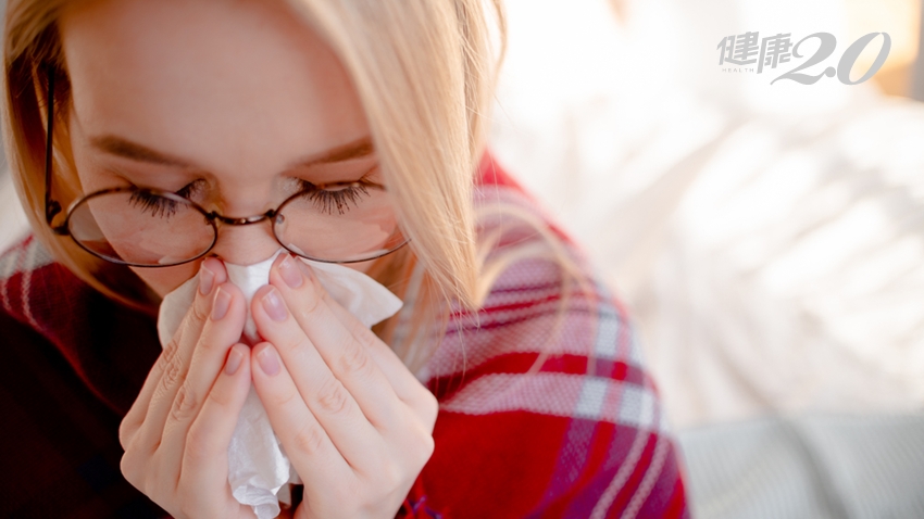我是感冒還是確診了？中醫師分析「感冒、流感、新冠、Omicron」症狀 4招遠離病毒