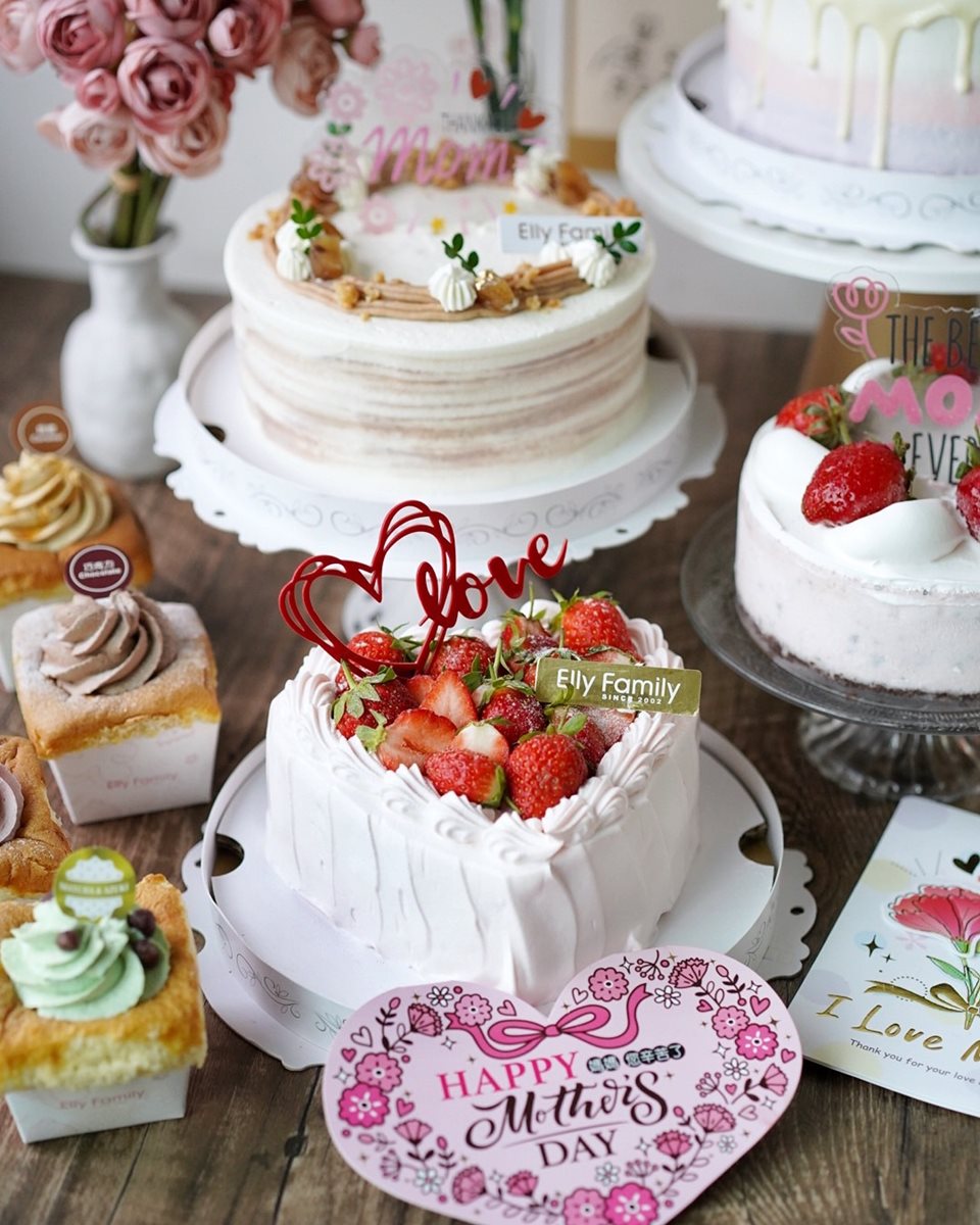 2022母親節呷甜甜！６款美拍系蛋糕：浮誇「母后千歲」造型、整朵「玫瑰蛋糕」