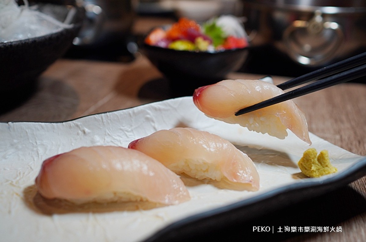 海鮮控快收！台北小築地必吃「蛤爆鍋」重達５斤，附餐還能免費升級散壽司