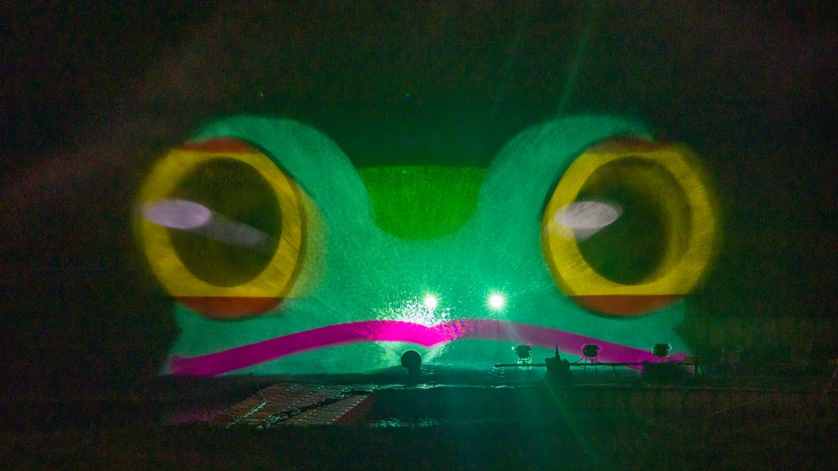 15米雙水幕光雕、巨大青蛙！最美「2022碧潭水舞秀」免費拍，限時回歸58天