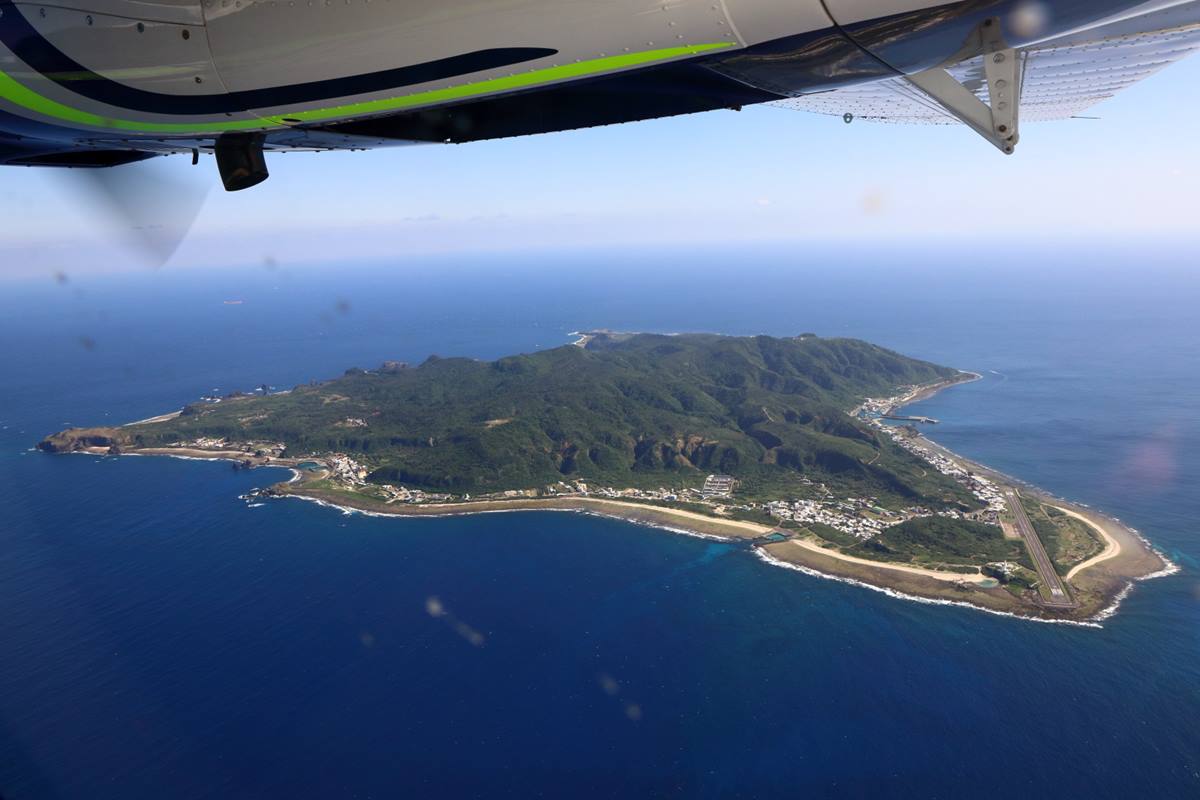 比搭熱氣球更威！台東新玩法「飛機遊覽」登場，縱谷、海岸、離島３航線可選