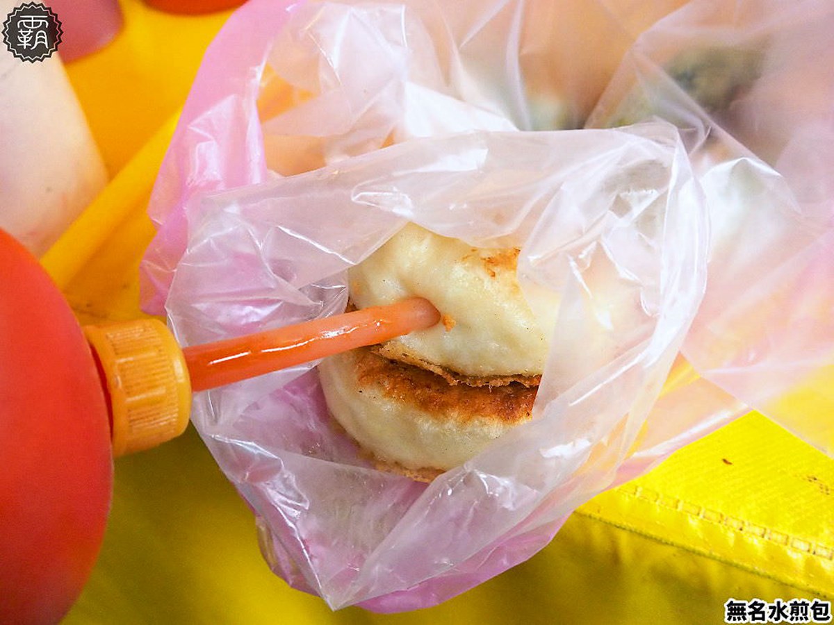 台中人內行「戳洞」吃法！６家排隊水煎包、臭豆腐：限定瓠瓜餡、爆量小黃瓜