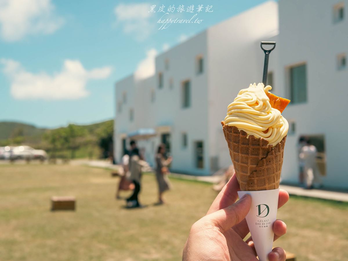 南台灣最美「冰淇淋餐車」！打卡絕美海景、網美稻草卷，再嘗季節限定芒果冰