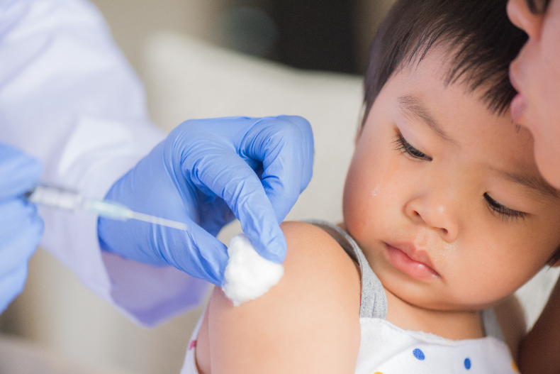 兒童確診了，康復後還要打疫苗嗎？染疫後就有抗體？重症醫師給父母解答