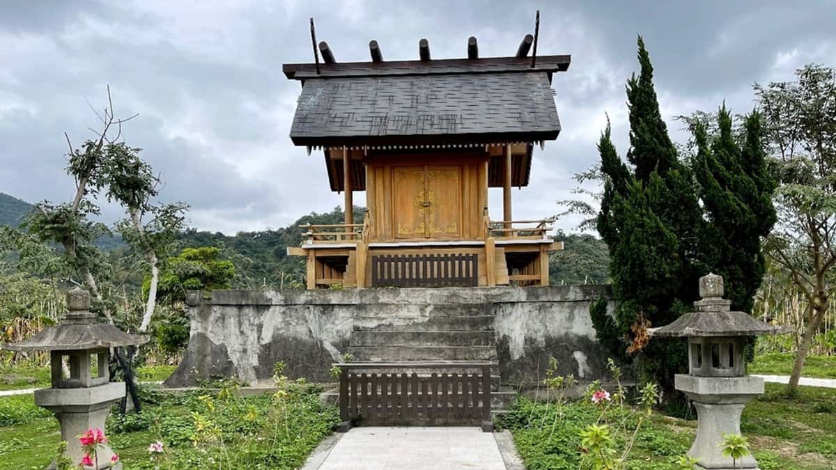 「鹿野神社」是日治時期所保留下來的日式神社。（圖片來源：雙子喵玩樂旅行PennyLife）