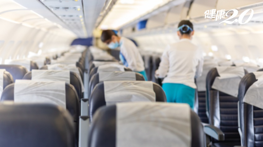 飛機座位坐哪裡才安全？「這處」減少接觸新冠病毒 這樣做降低3成感染率