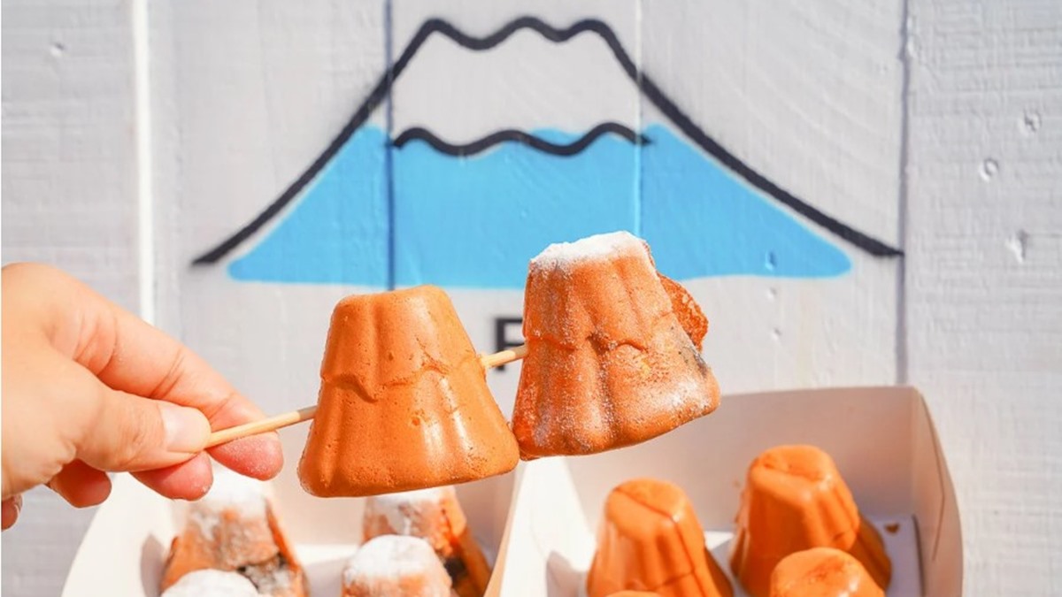 雞蛋糕外觀是圓滾滾的富士山造型，相當可愛。（圖片來源：美食好芃友）