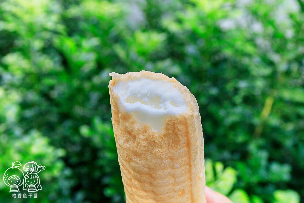 爽嗑整支「玉米冰」！最古錐冰品25元就能吃，還有厚達４公分三明治冰餅