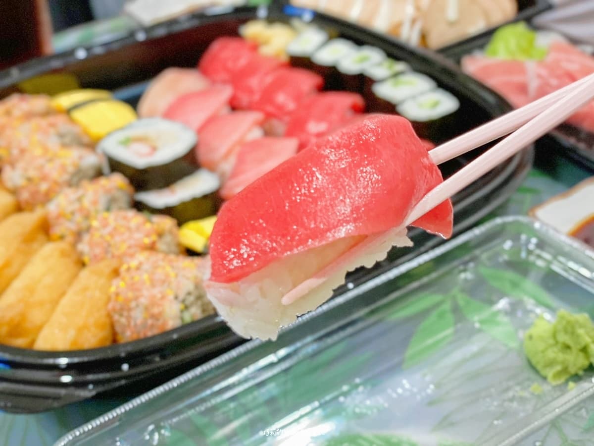 高CP值壽司派對！產地直送「鮪魚＋壽司」分量至少30盤，免花大鈔就能吃