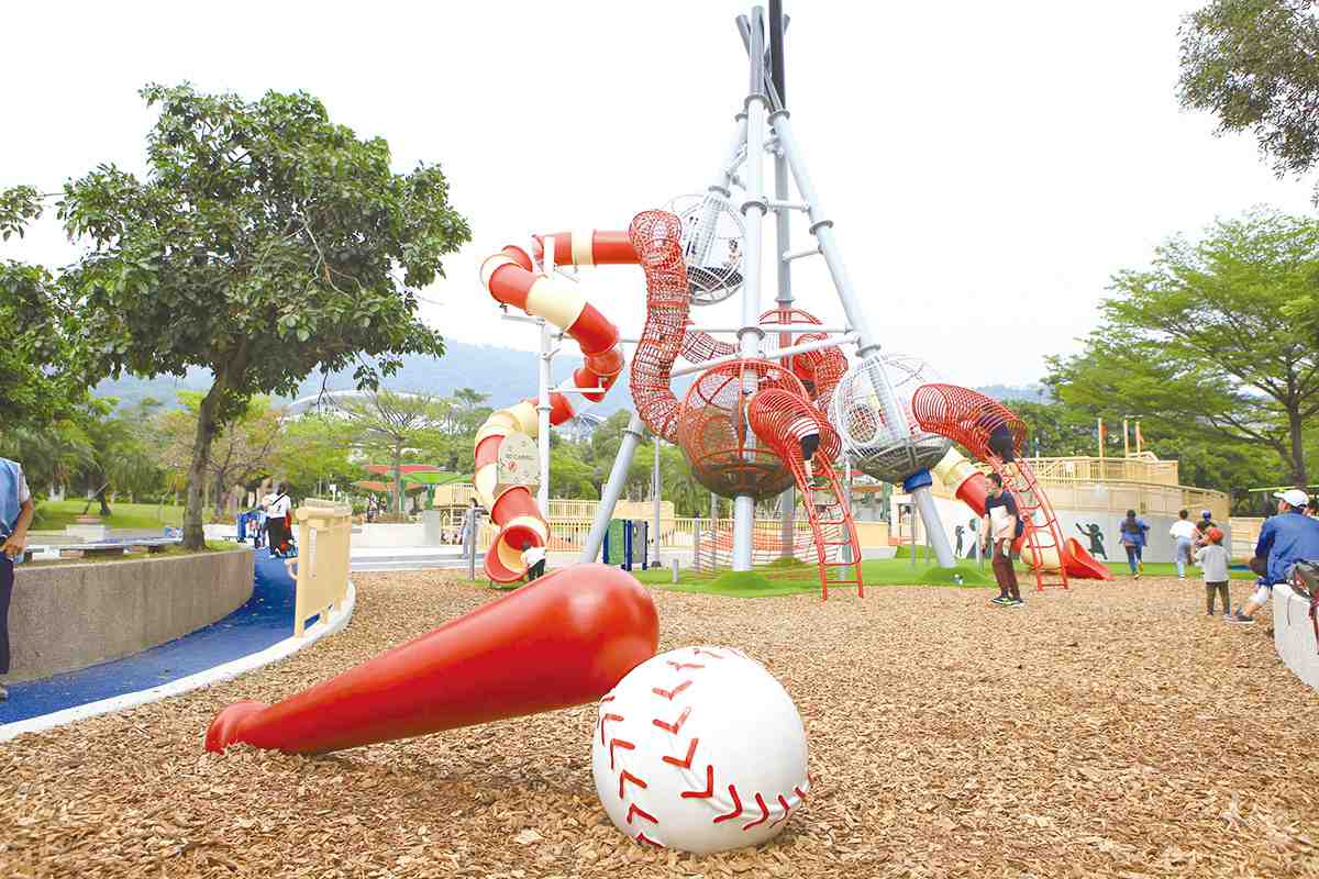 士林親子玩樂２路線推薦！免費玩整天６景點：兒童故宮、棒球公園、遊樂園