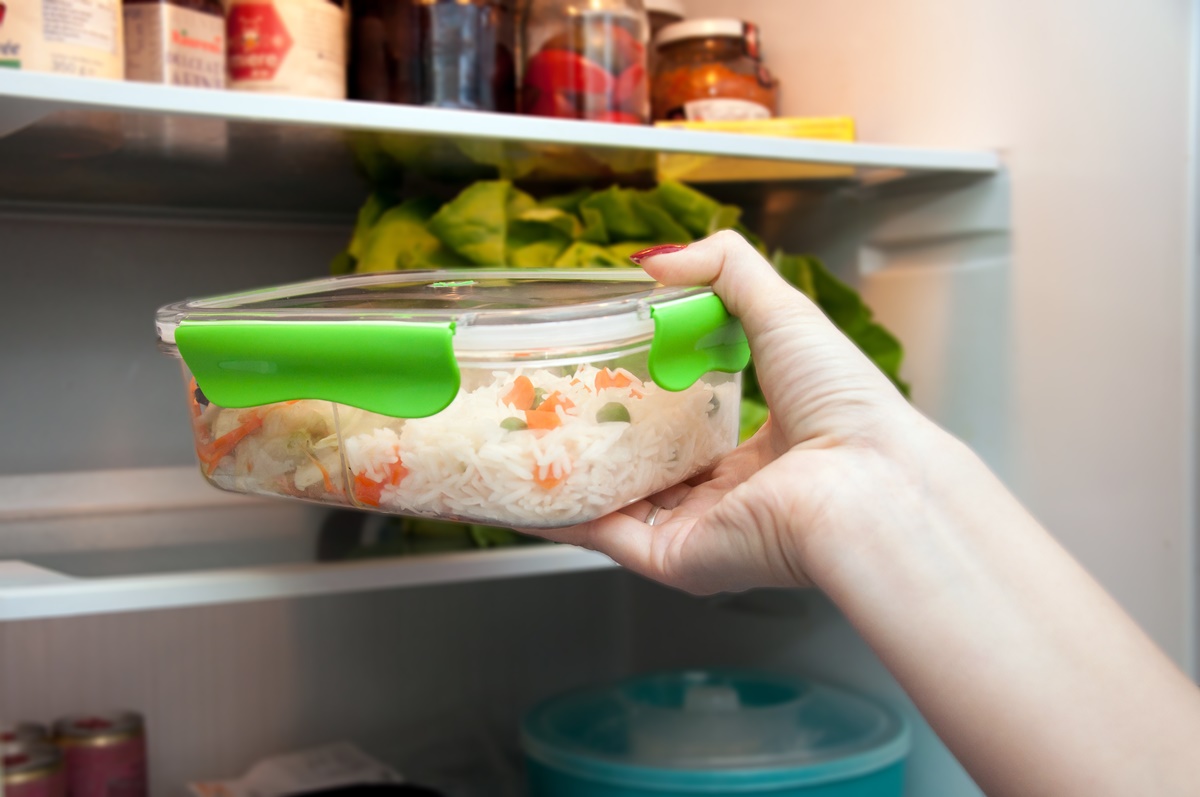 打破「熱菜不能放冰箱」迷思！教你４招正確保鮮法，寧可冰箱耗電也別壞身體（中獎者公布）