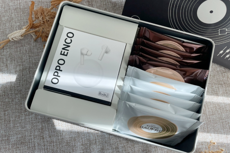 OPPO年末重磅雙重聯名：質感爆棚「耳機點心盒」價格超親民、人氣咖啡店「夜玩快閃計畫」