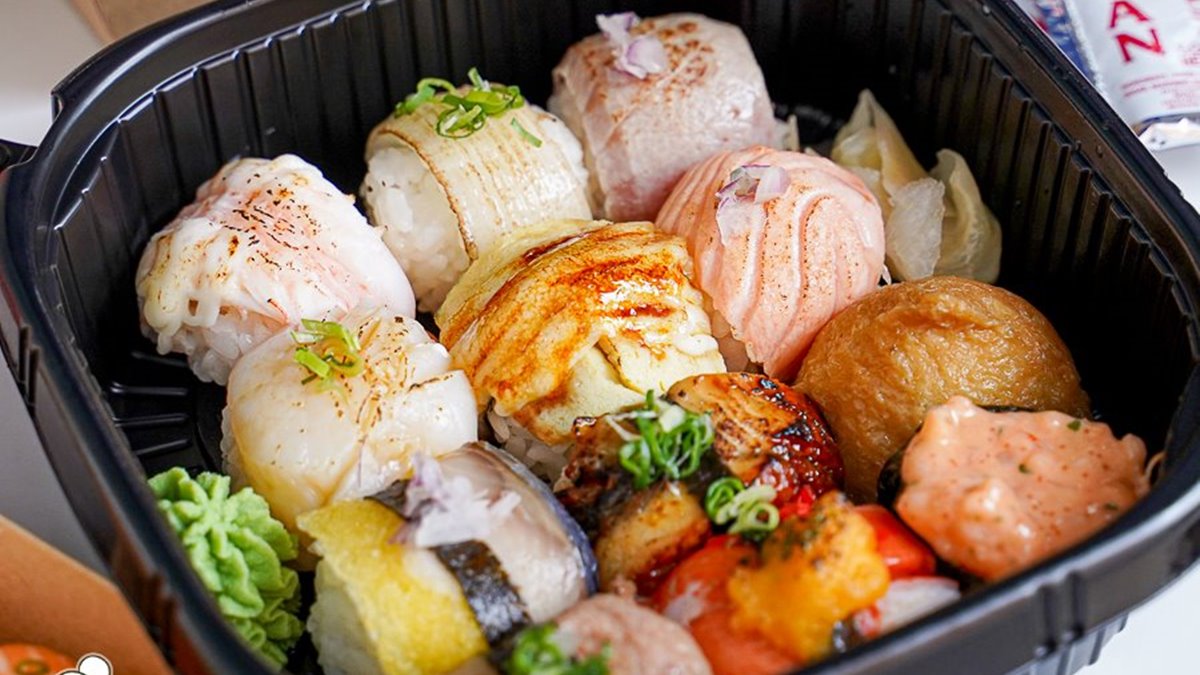 「壽叔炙愛」可以１次爽吃多種口味的炙燒海鮮壽司。（圖片來源：跟著尼力吃喝玩樂）