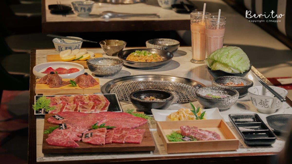 餐點主打日本A5和牛燒肉吃到飽。（圖片來源：莓姬貝利食事旅行）