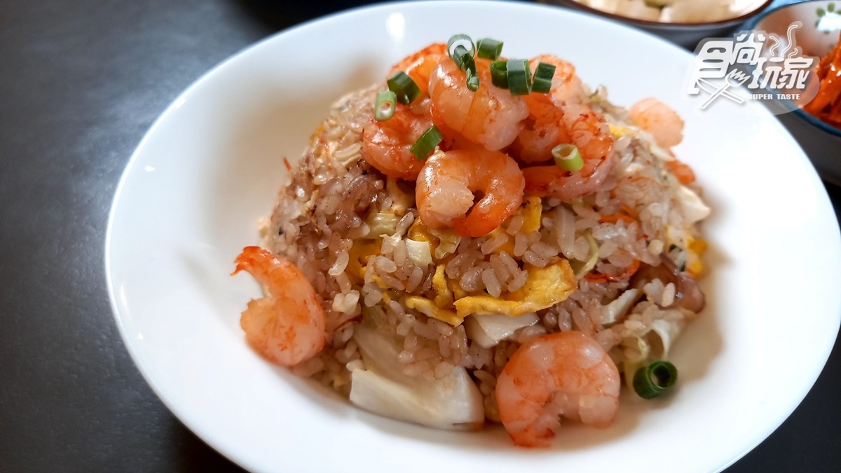 滿滿的蝦仁超肥美，每一口都能吃到米粒香。