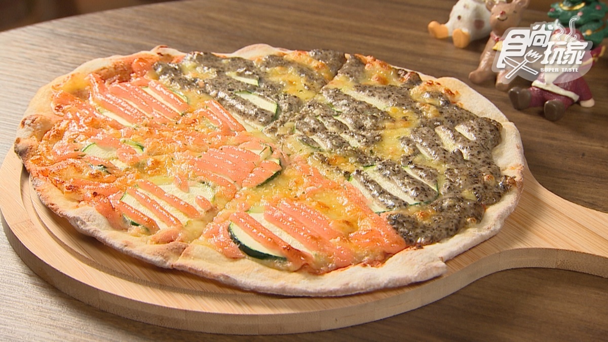 店家招牌「雙拼櫛瓜披薩」，有滿滿松露醬和起司。