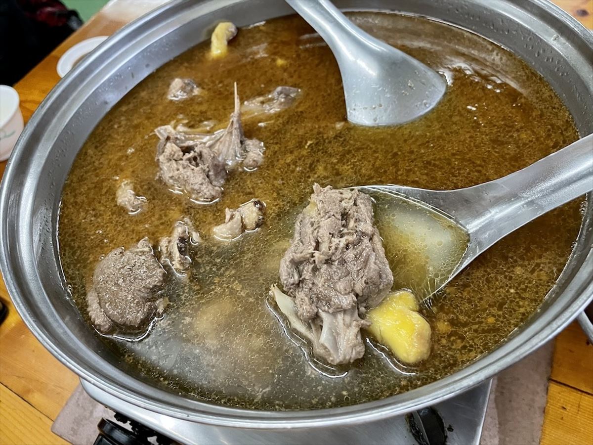 通通超過４顆星！全台６家好評薑母鴨：雞油飯＋麵線吃到飽、千人聚餐大空間