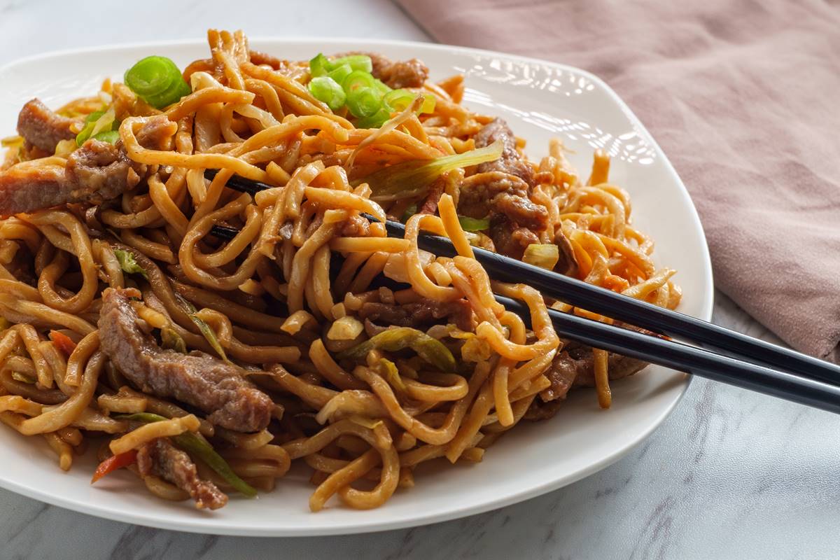 意麵是台南人發明的？府城國寶「意麵」與粵菜「伊麵」，到底是不是同一種麵（中獎公布）