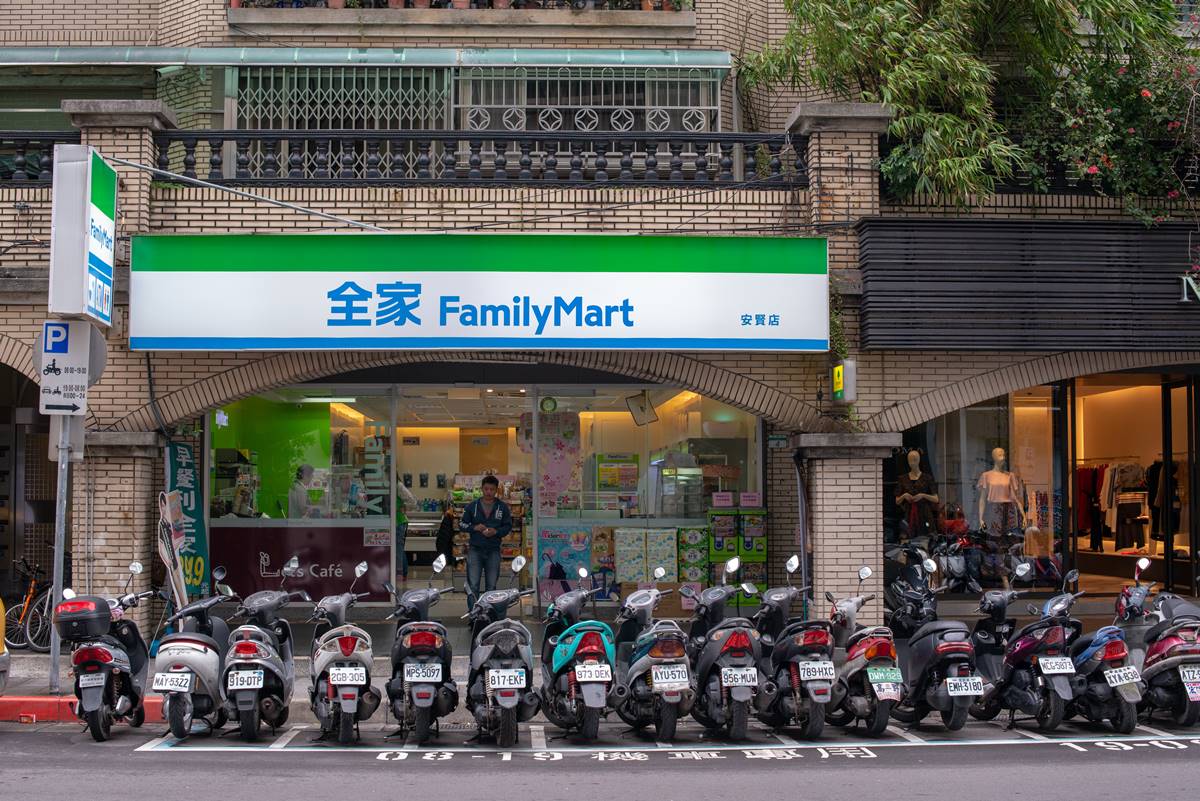 國人平均２天逛１次！台灣「便利商店」密度全球第２，第１名竟然不是日本