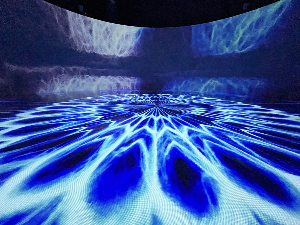 「2023光影藝術節」免費入場！９大光景藝術一次看：巨大外星飛船、科技水母