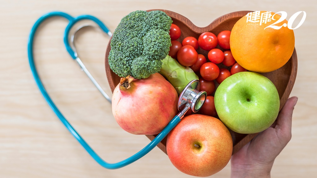 營養師推「保養血管6大飲食指南」！控血壓、預防心臟病從「吃」開始