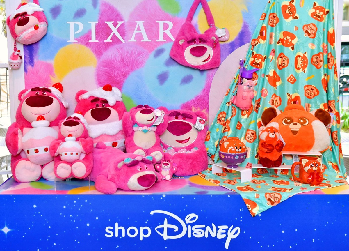 迪士尼台灣「shopDisney」免代購買爆！全新草莓香熊抱哥、100週年商品上架