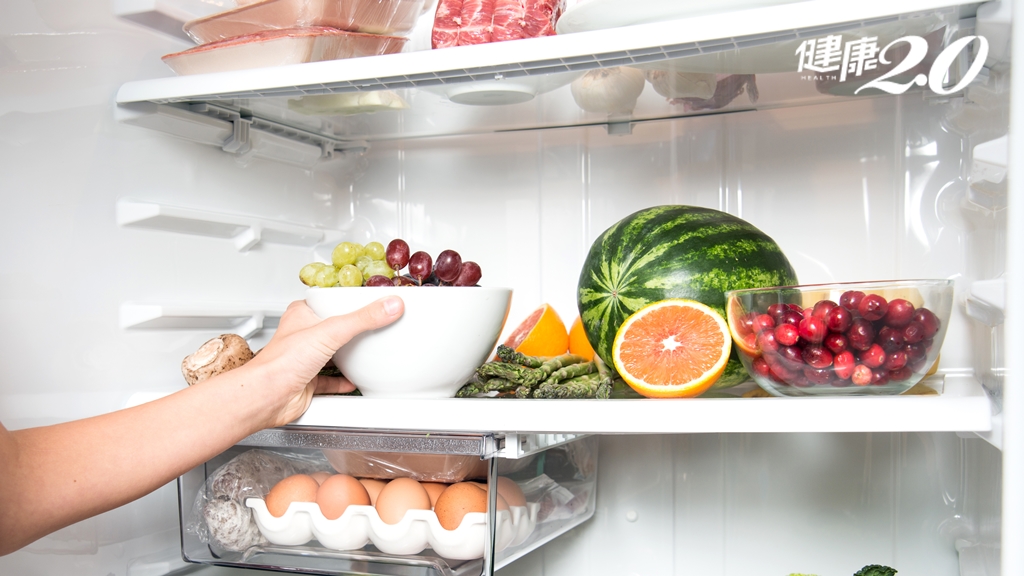 冰箱食物可以放多久？過年剩菜、剩飯可以吃多久？一張圖秒懂冷藏、冷凍保存期限