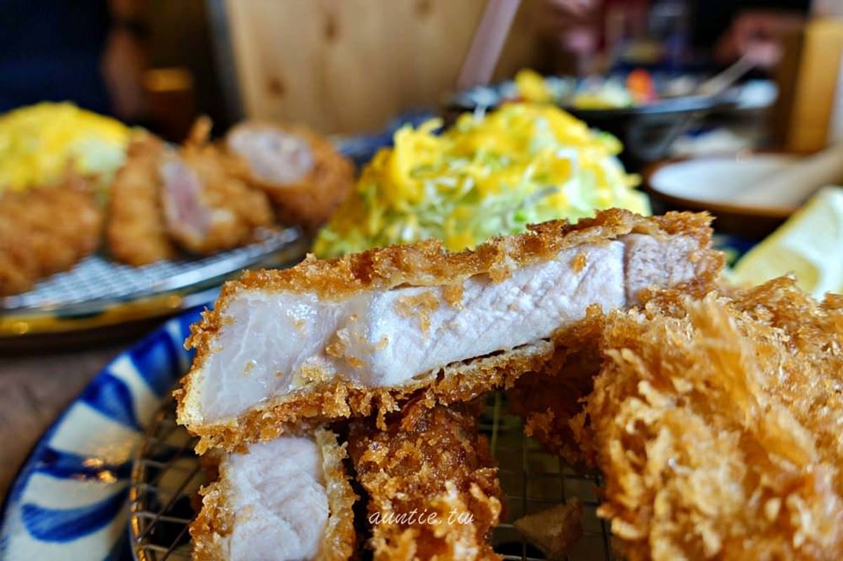 去沖繩不要只會吃海鮮！行家帶路３大必吃美食：阿古豬、炒羊肉、關東煮